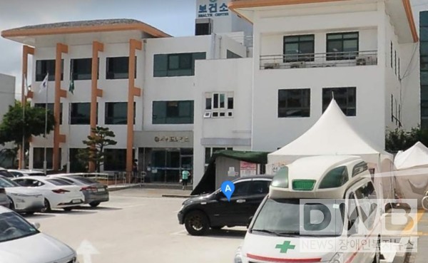 서귀포보건소는 백내장 수술이 필요한 저소득층 노인 대상으로 지원한다.