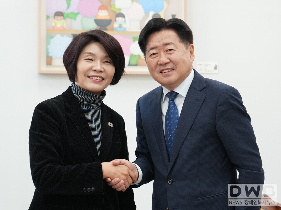 오영훈 지사, 국회 찾아 제주 현안 국비 지원 요청  (5일 한정애 민주당 정책위의장 면담, 국비 우선 반영 필요사업 12건·429억 건의)/자료=제주도청