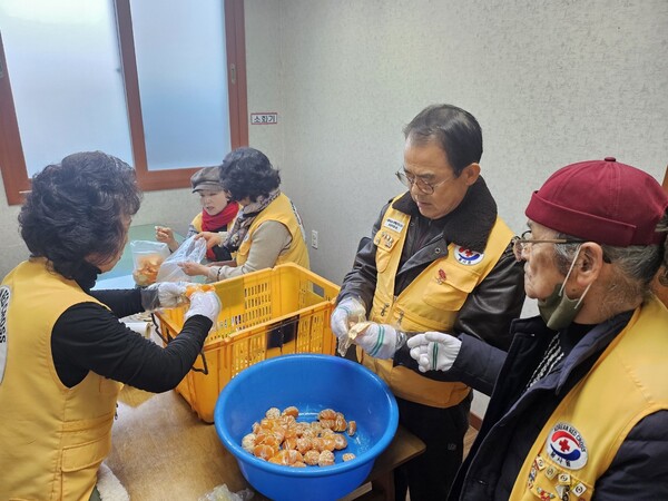 ​봉사활동 실시​